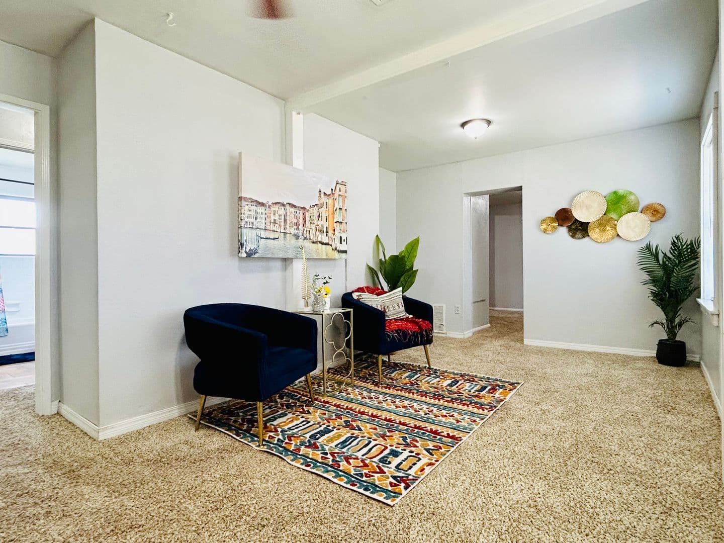 Del City House: 4220 SE 25th St