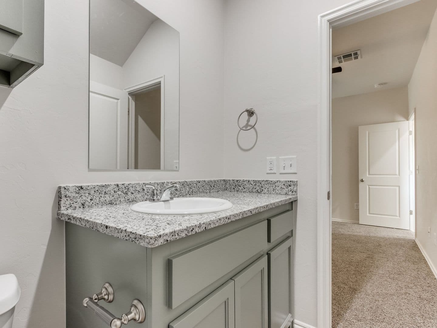 El Reno House: 1515 Pavy Parkway
