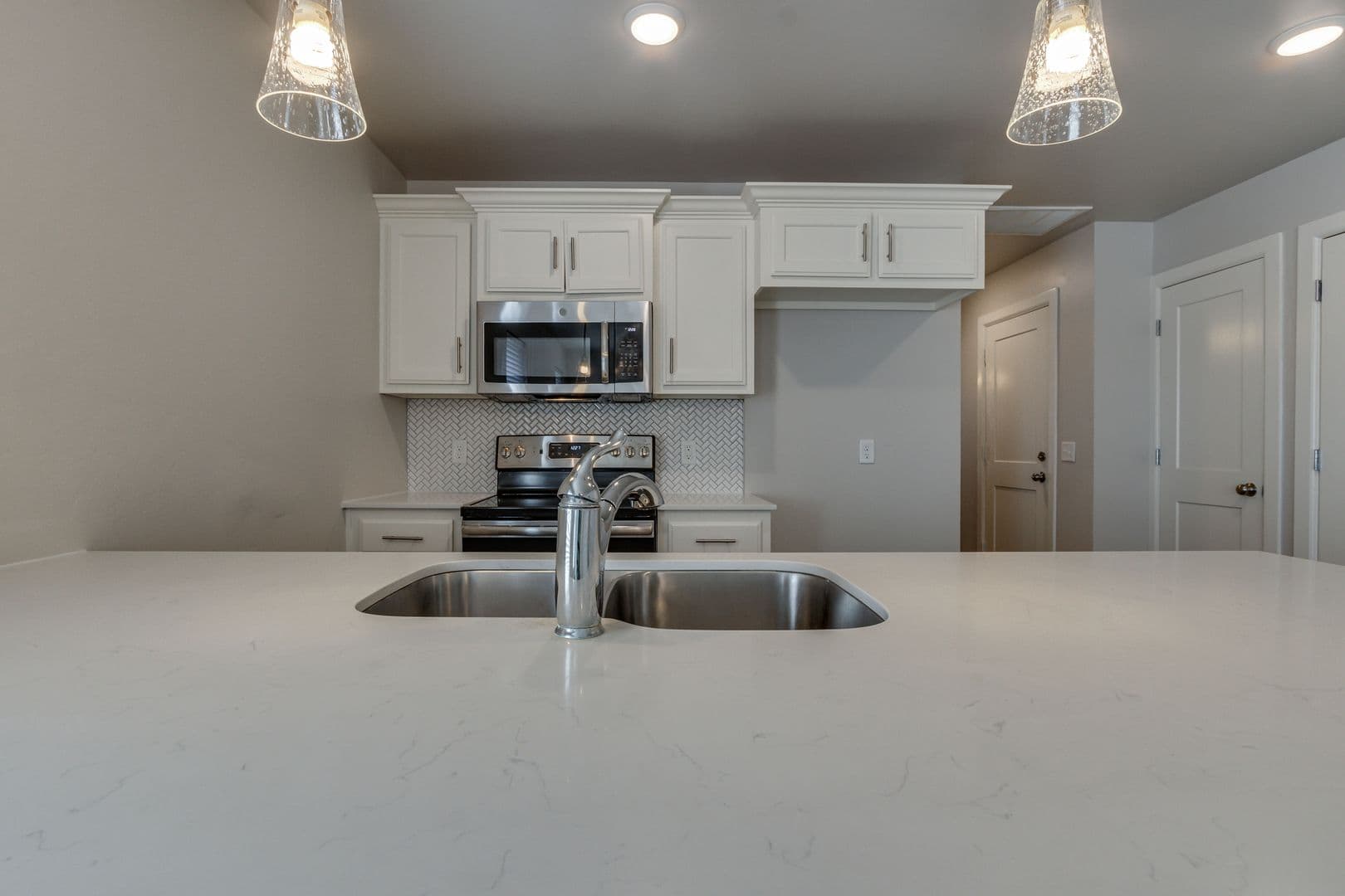 Oklahoma City House: 407 Vail Circle