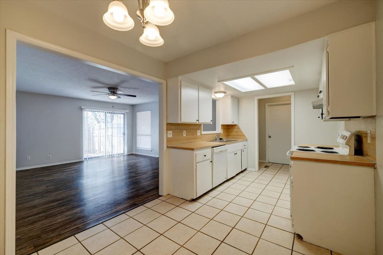 Oklahoma City House: 8302 NW 8th Street