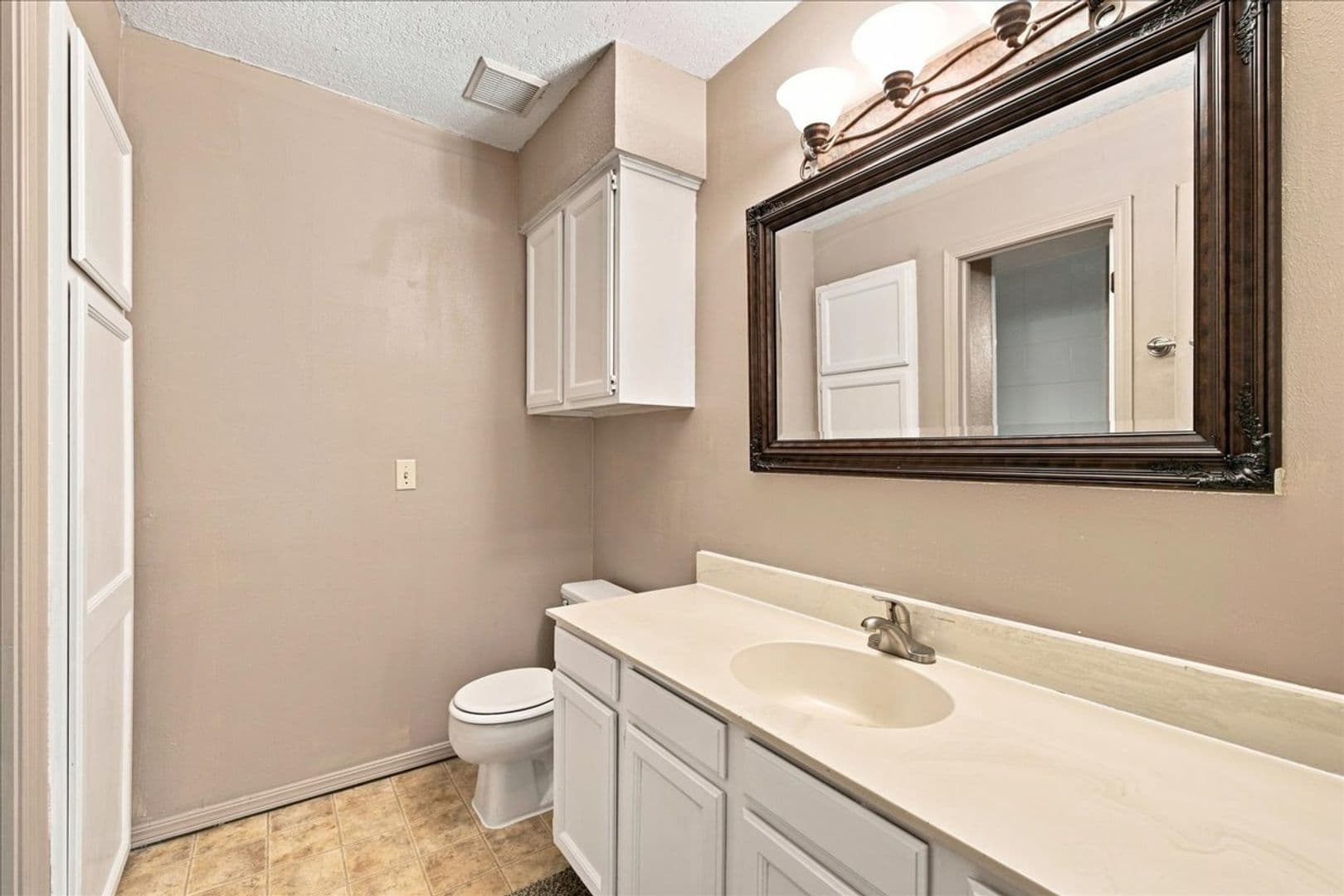 Oklahoma City House: 3200 W.  Britton Road Unit 282