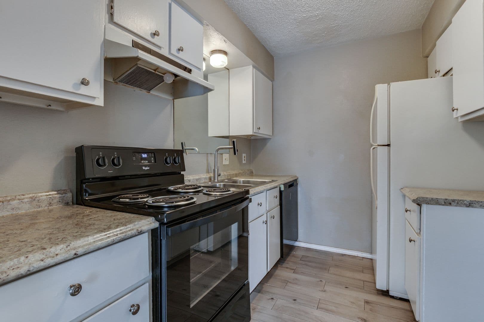 Oklahoma City House: 6048 NW Expressway