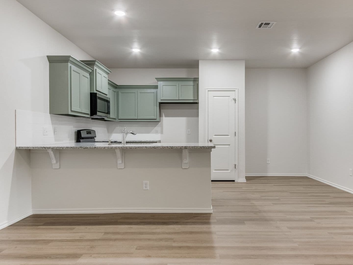 El Reno House: 1515 Pavy Parkway