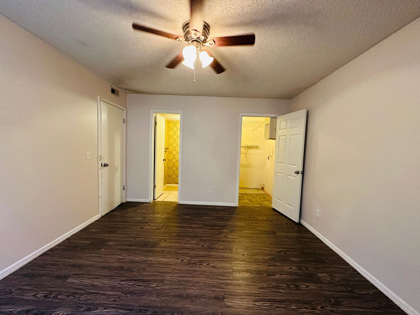 Oklahoma City Condo: 6034 NW Expressway Unit B