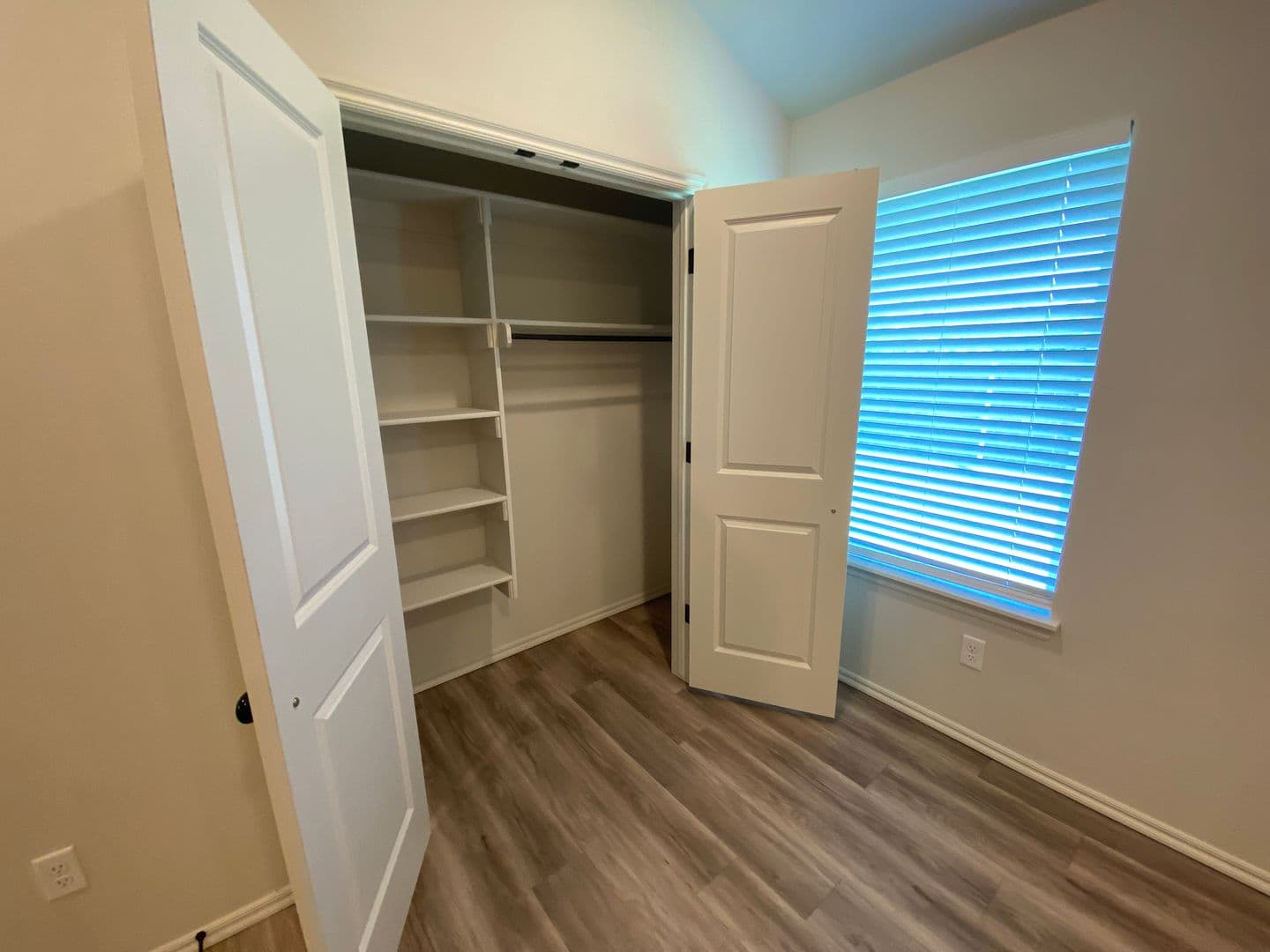 Okahoma City Apartment: Oak Hollow