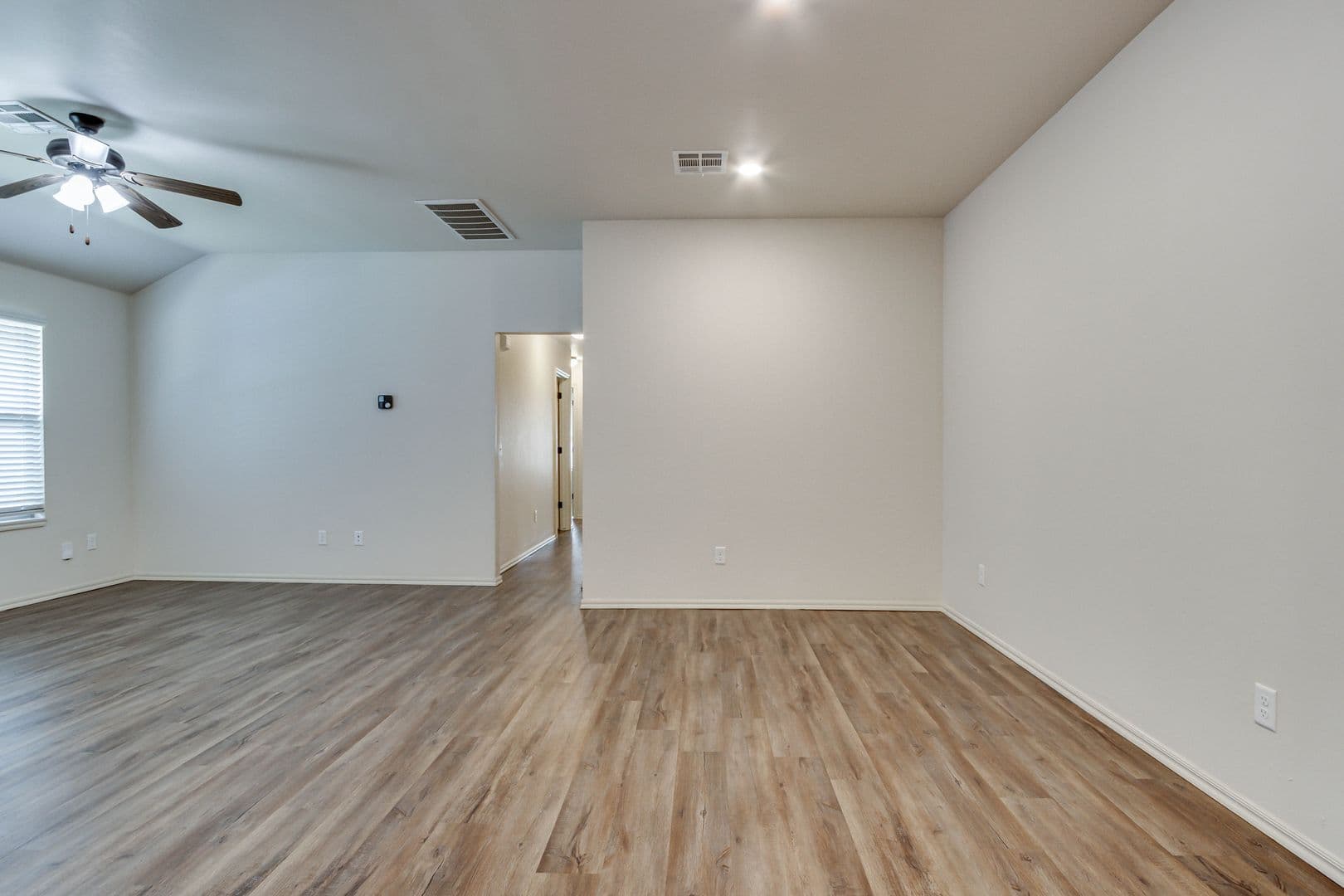 Edmond House: 437 Chalk Hill Ct