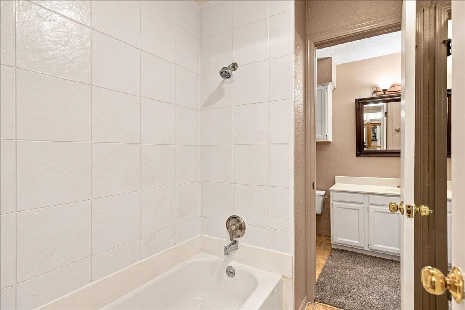 Oklahoma City House: 3200 W.  Britton Road Unit 282