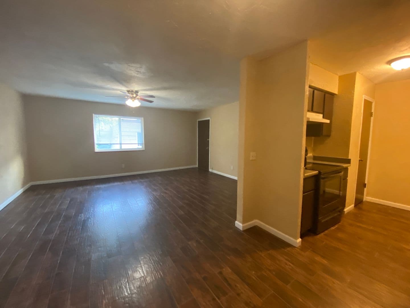 Oklahoma City House: 6024 NW Expressway Unit C