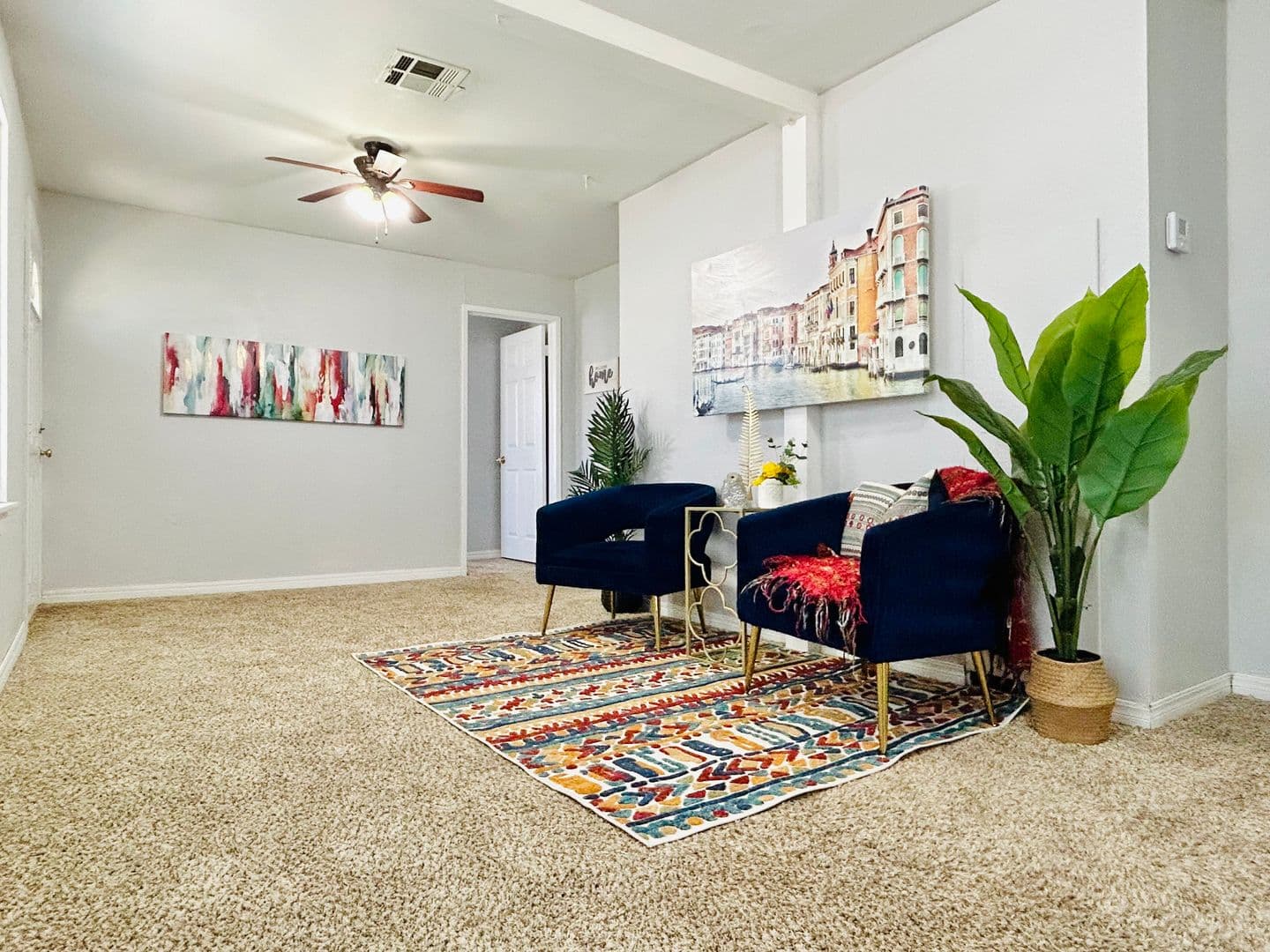 Del City House: 4220 SE 25th St