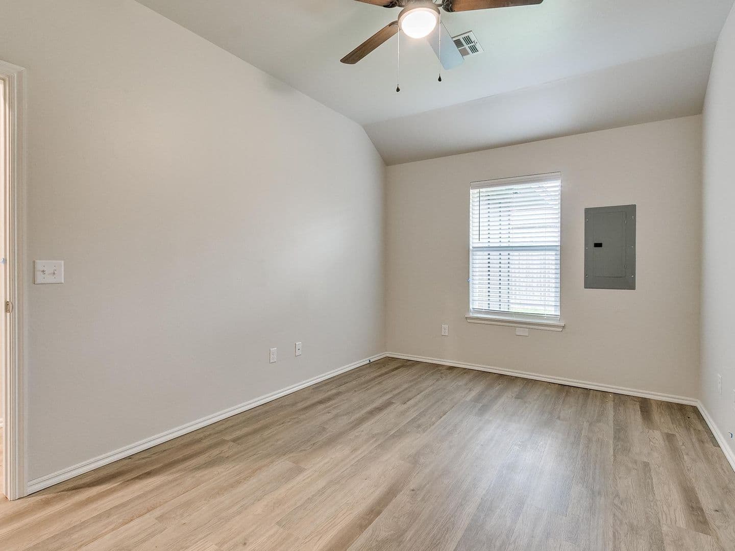 Oklahoma City Apartment: Lawson Place Duplexes