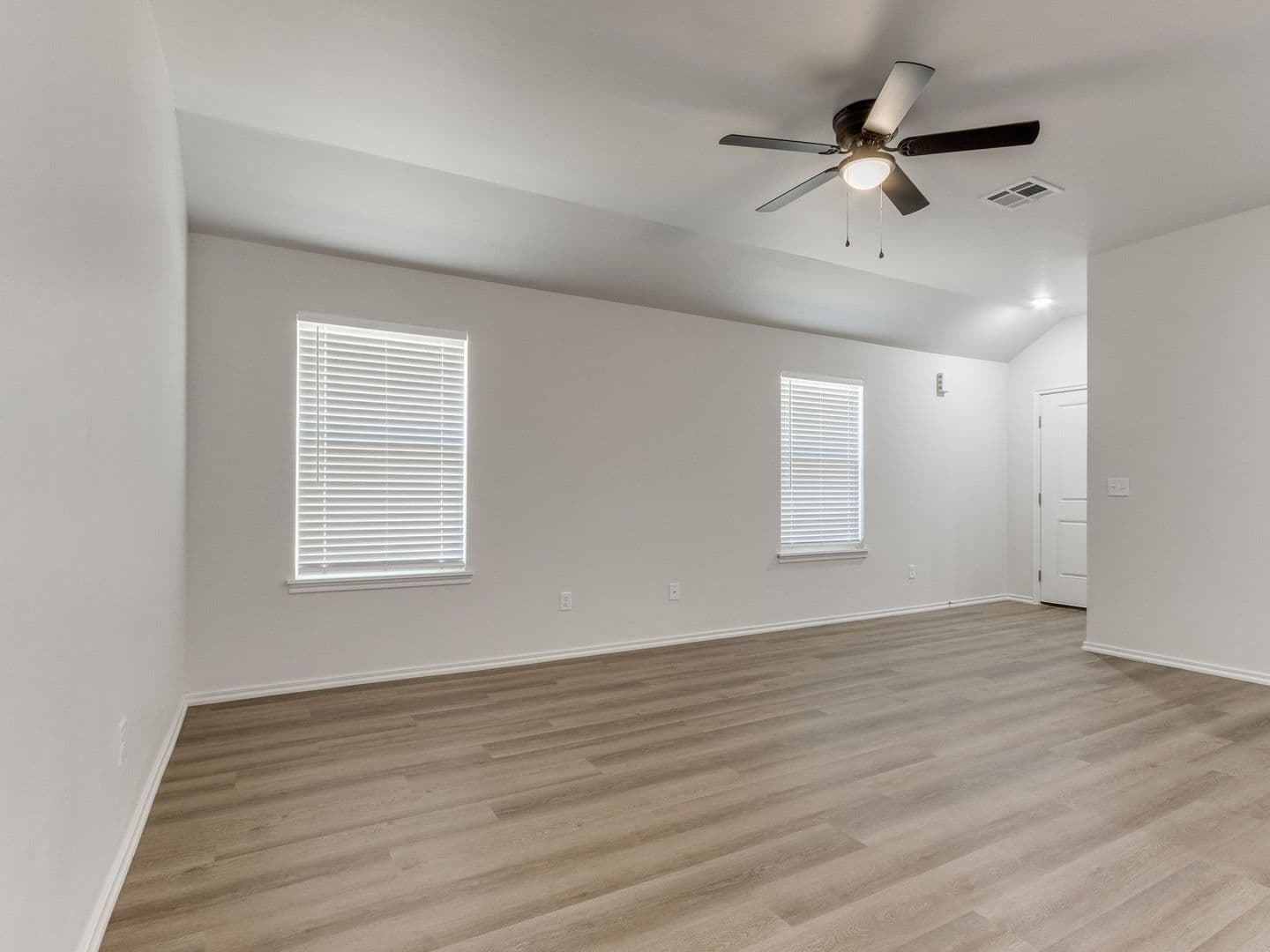 El Reno House: 1515 Pavy Parkway