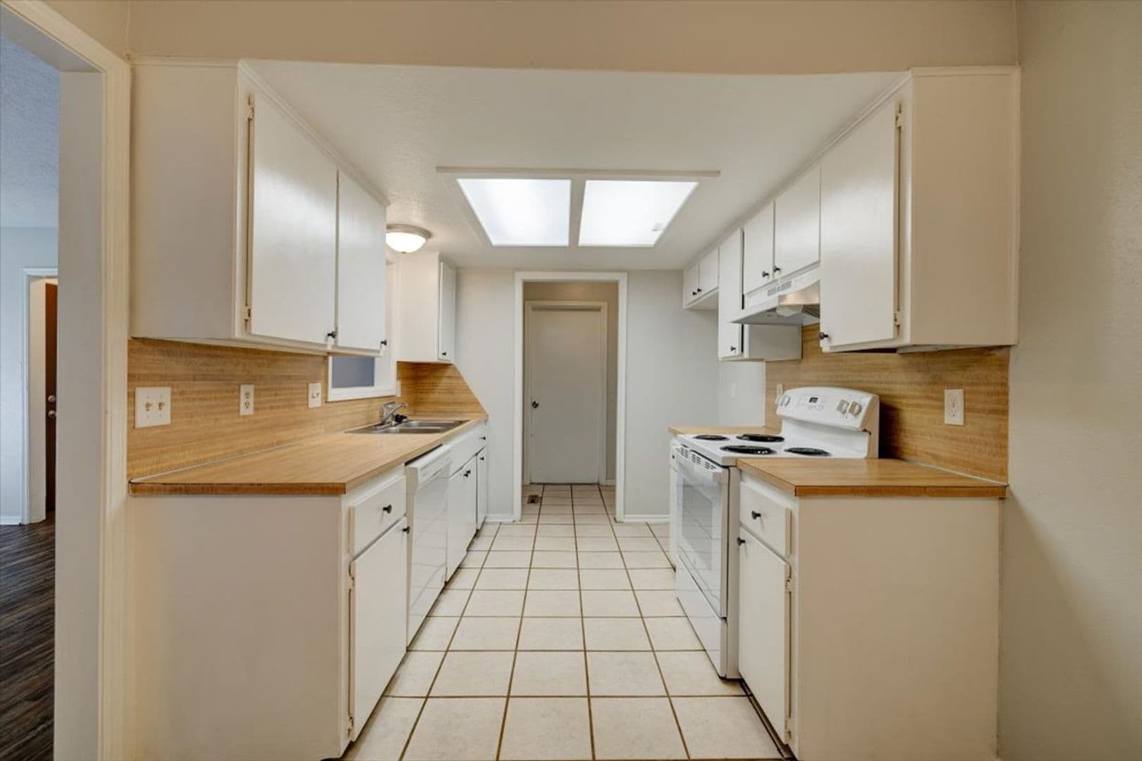 Oklahoma City House: 8302 NW 8th Street