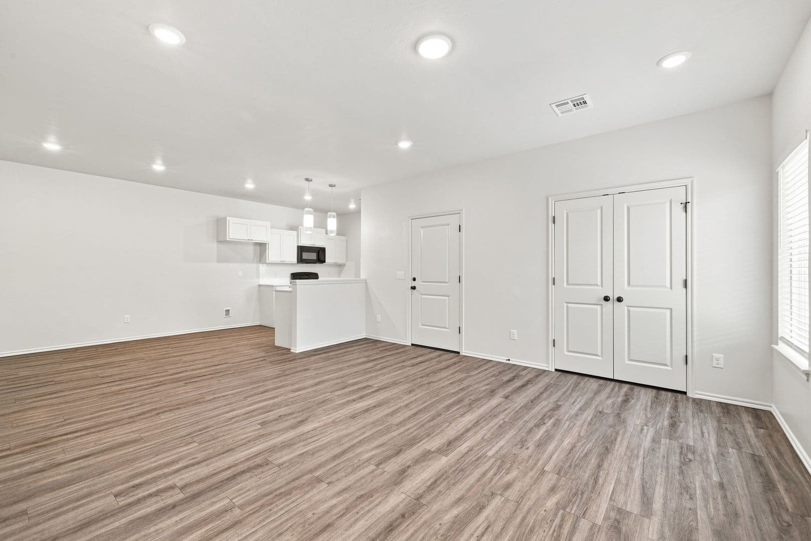 Okahoma City Apartment: Oak Hollow