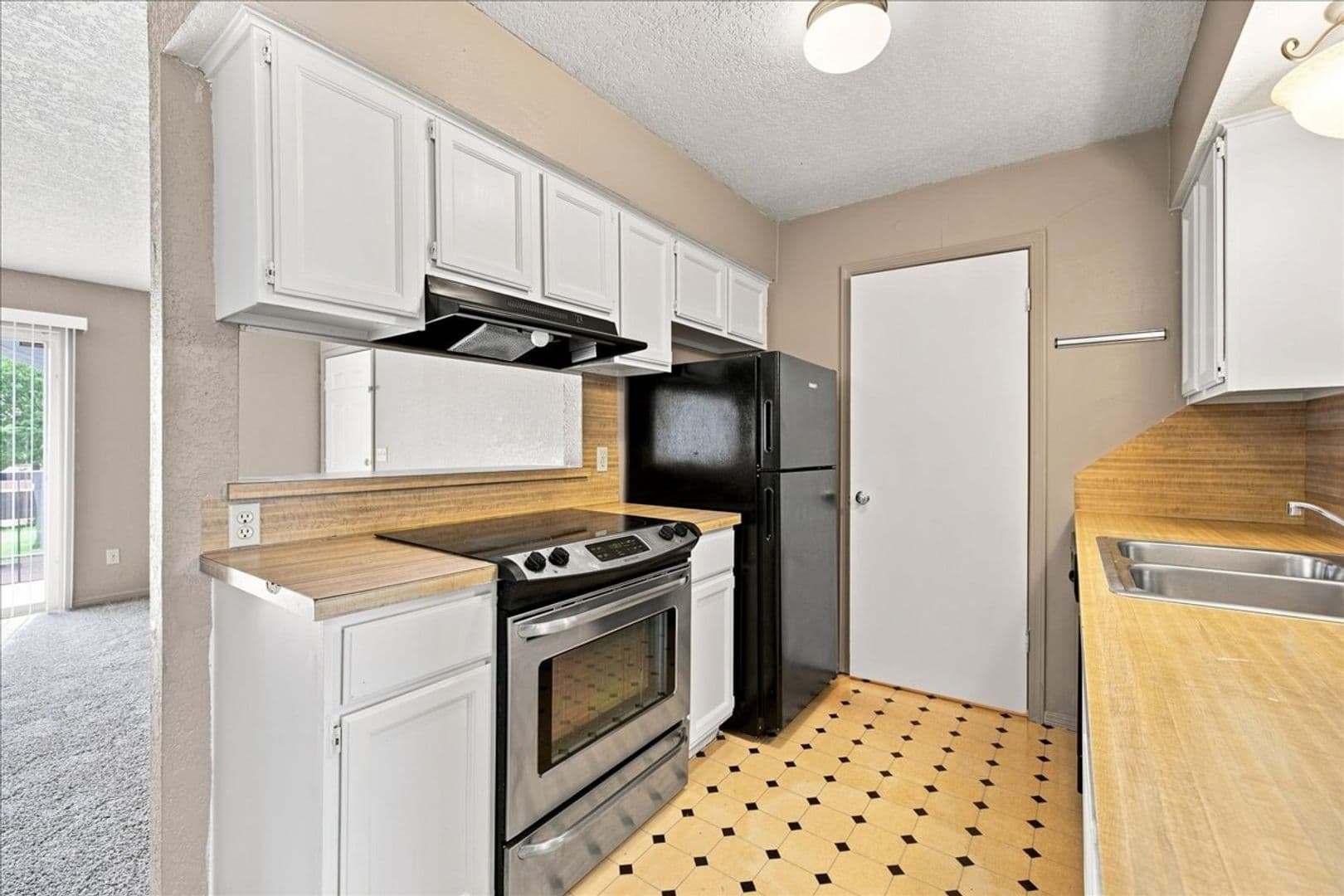 Oklahoma City House: 3200 W.  Britton Road Unit 282