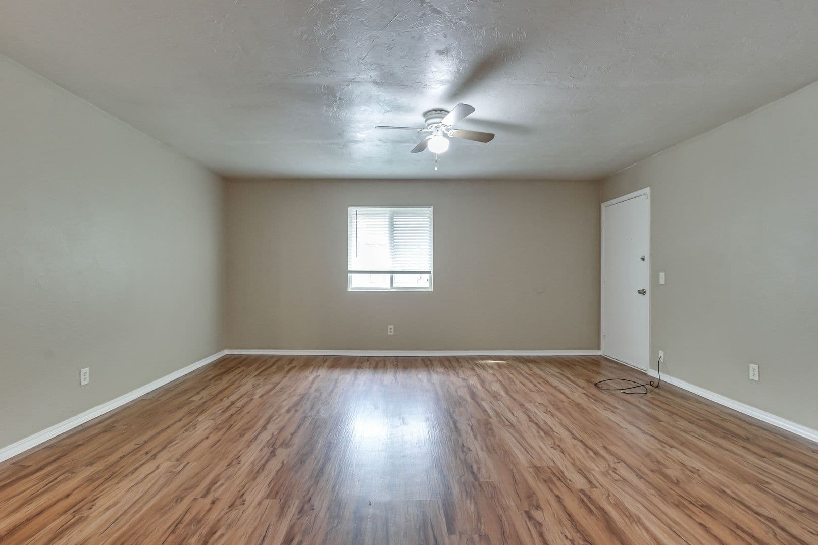 Oklahoma City House: 6026 NW Expressway Unit C
