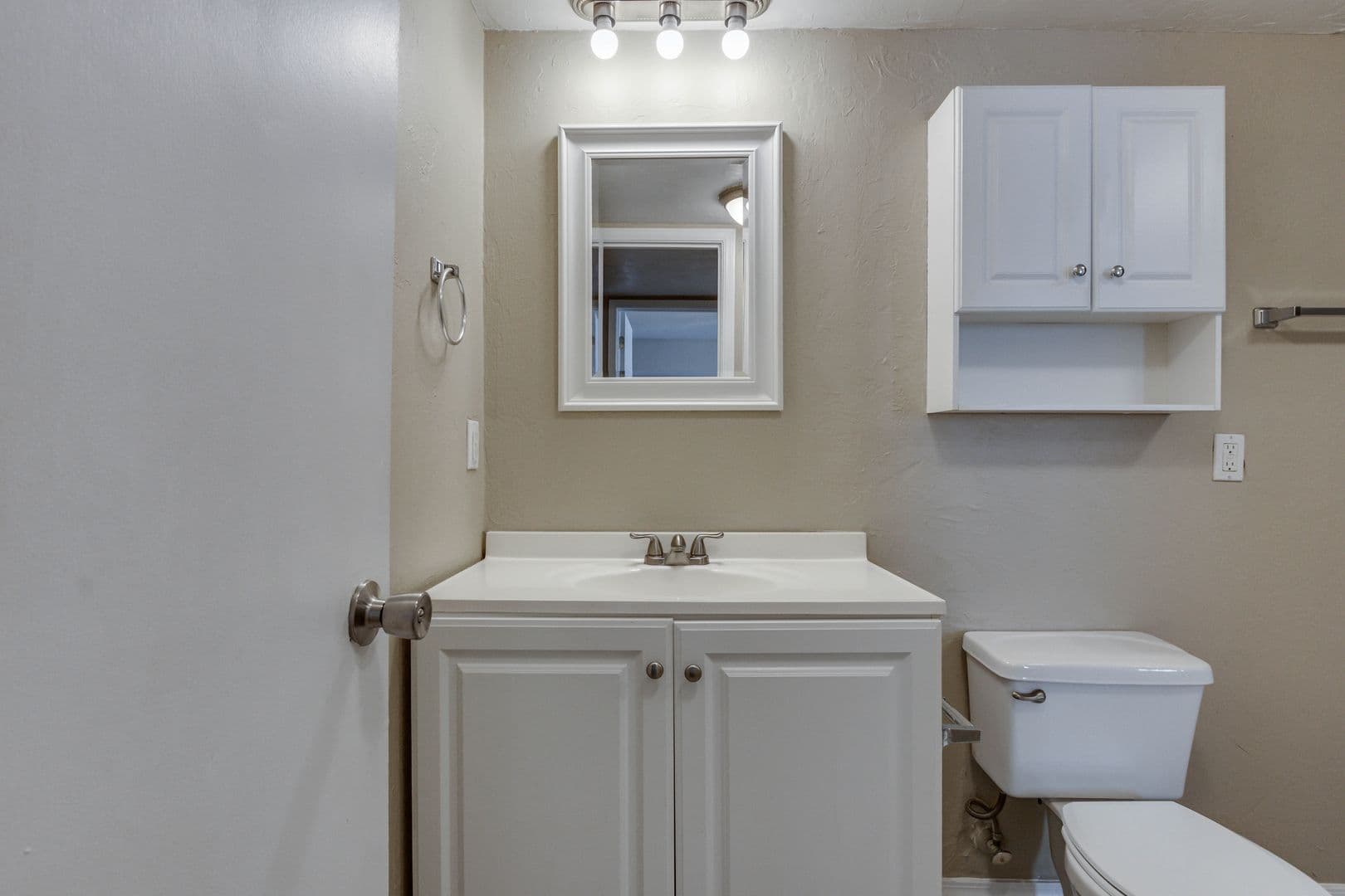 Oklahoma City House: 6026 NW Expressway Unit C