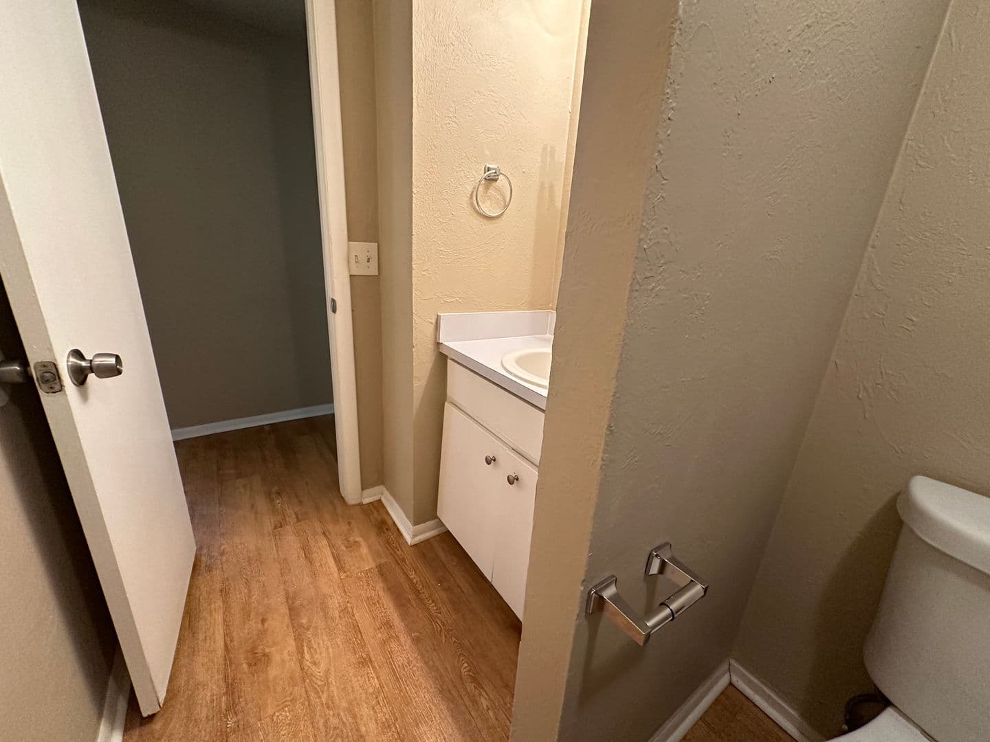 Oklahoma City House: 6016 NW Expressway Unit B