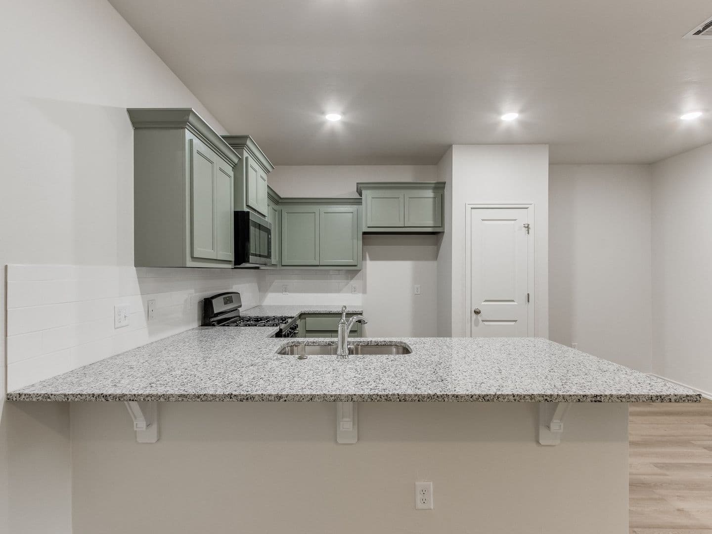 El Reno House: 1515 Pavy Parkway