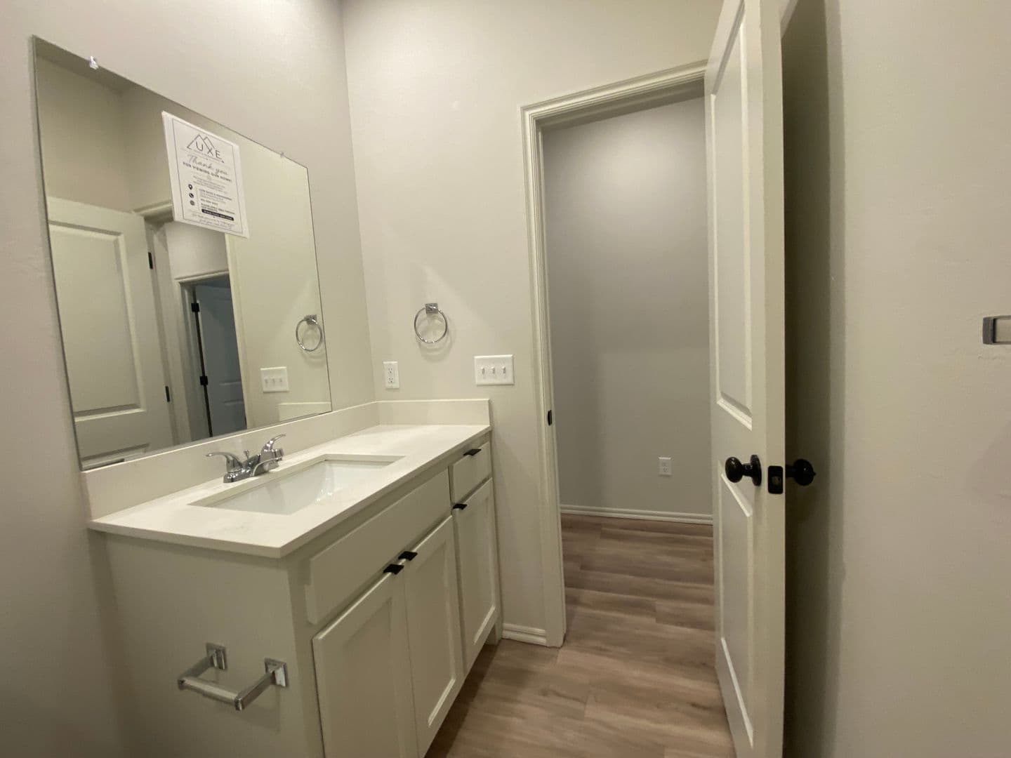 Okahoma City Apartment: Oak Hollow