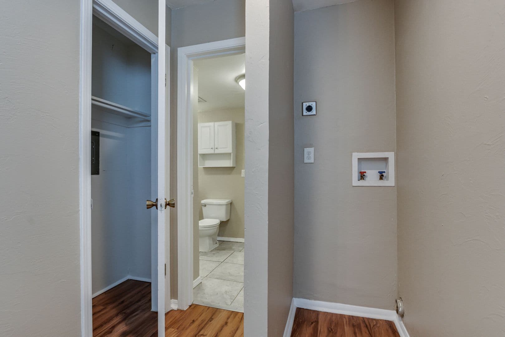 Oklahoma City House: 6026 NW Expressway Unit C