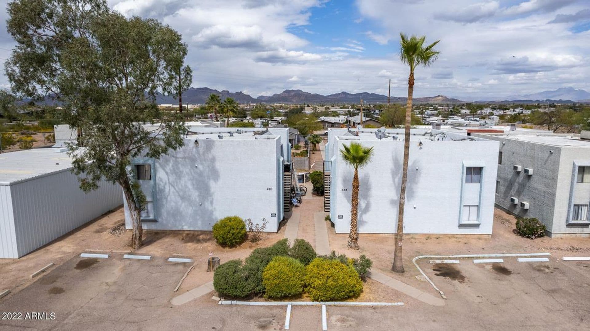Apache Junction Apartment: 432/454 E 9th Ave
