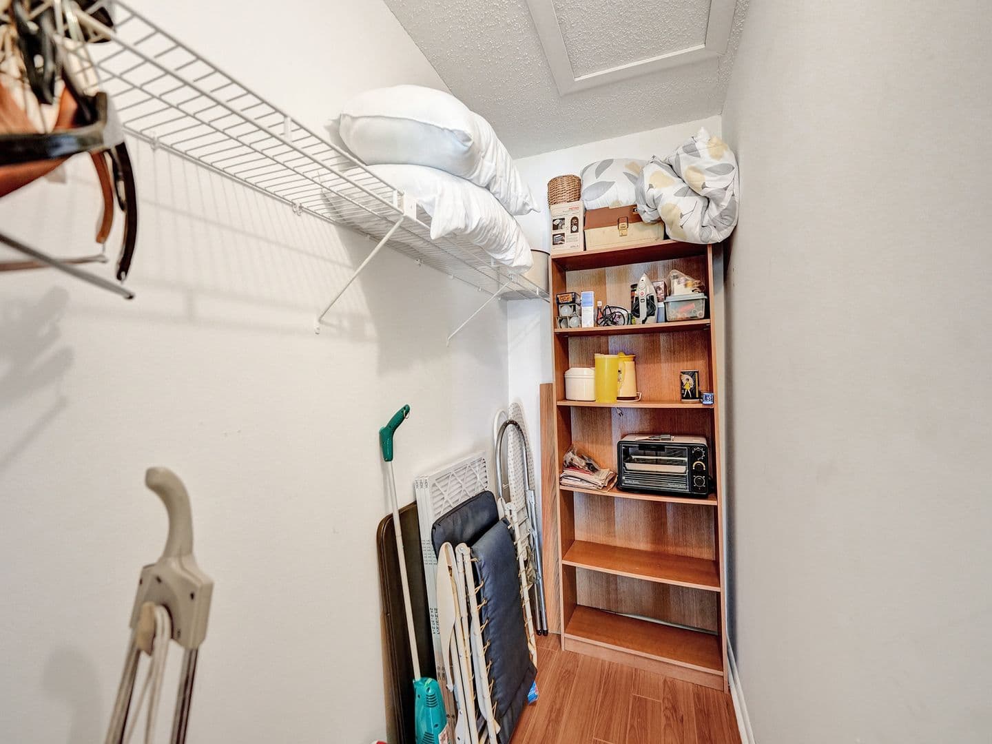 DEERFIELD BEACH Condo: 232 Farnham J