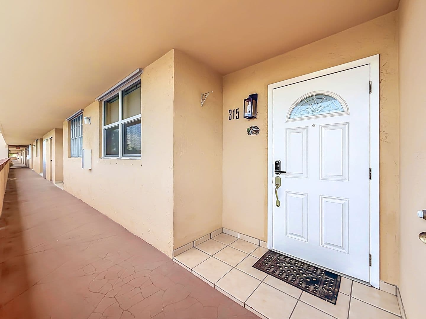 Lighthouse Point House: 4500 N Federal Highway #315B