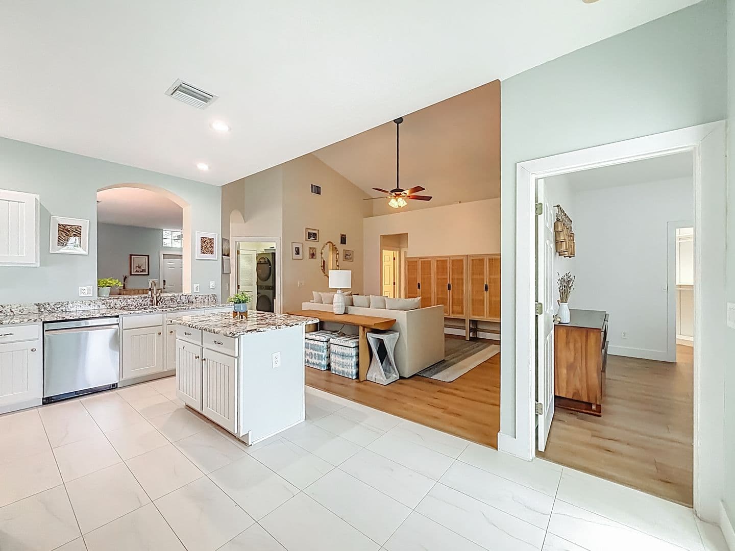 Delray Beach House: 1143 Canoe Point