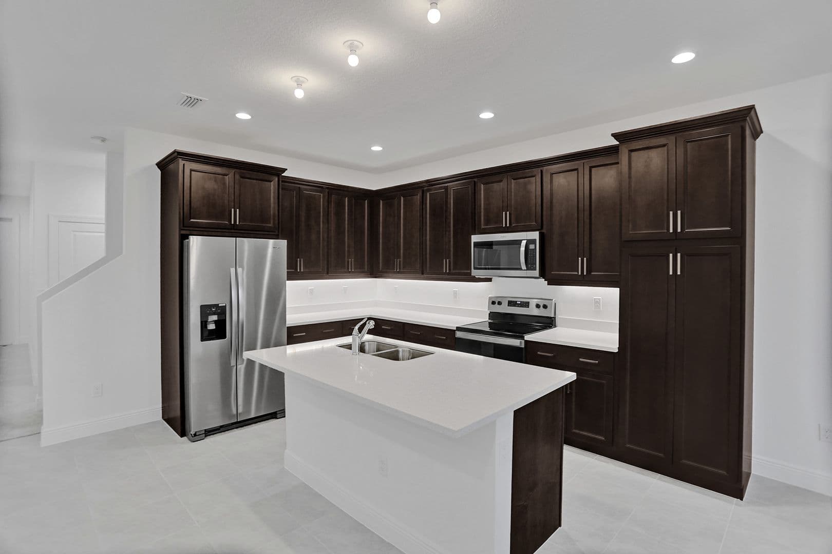 Deerfield Beach, House: 585 Sanderling Circle