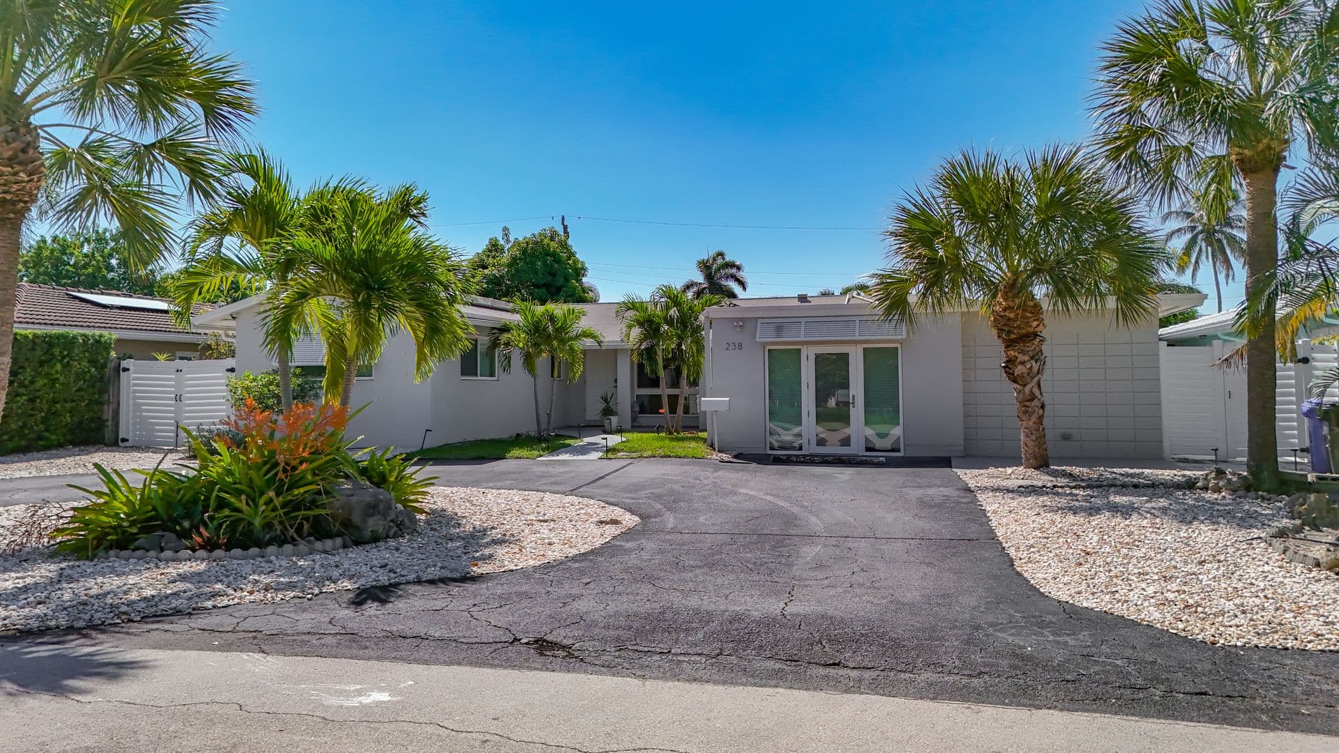 Ft Lauderdale by the sea House: 238 Corsair Ave
