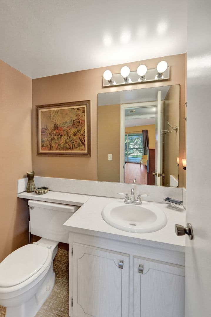 DEERFIELD BEACH Condo: 232 Farnham J