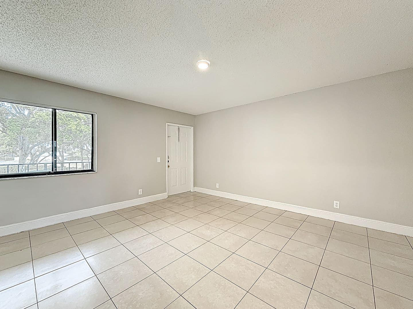 Boynton Beach House: 719 Meadows Circle