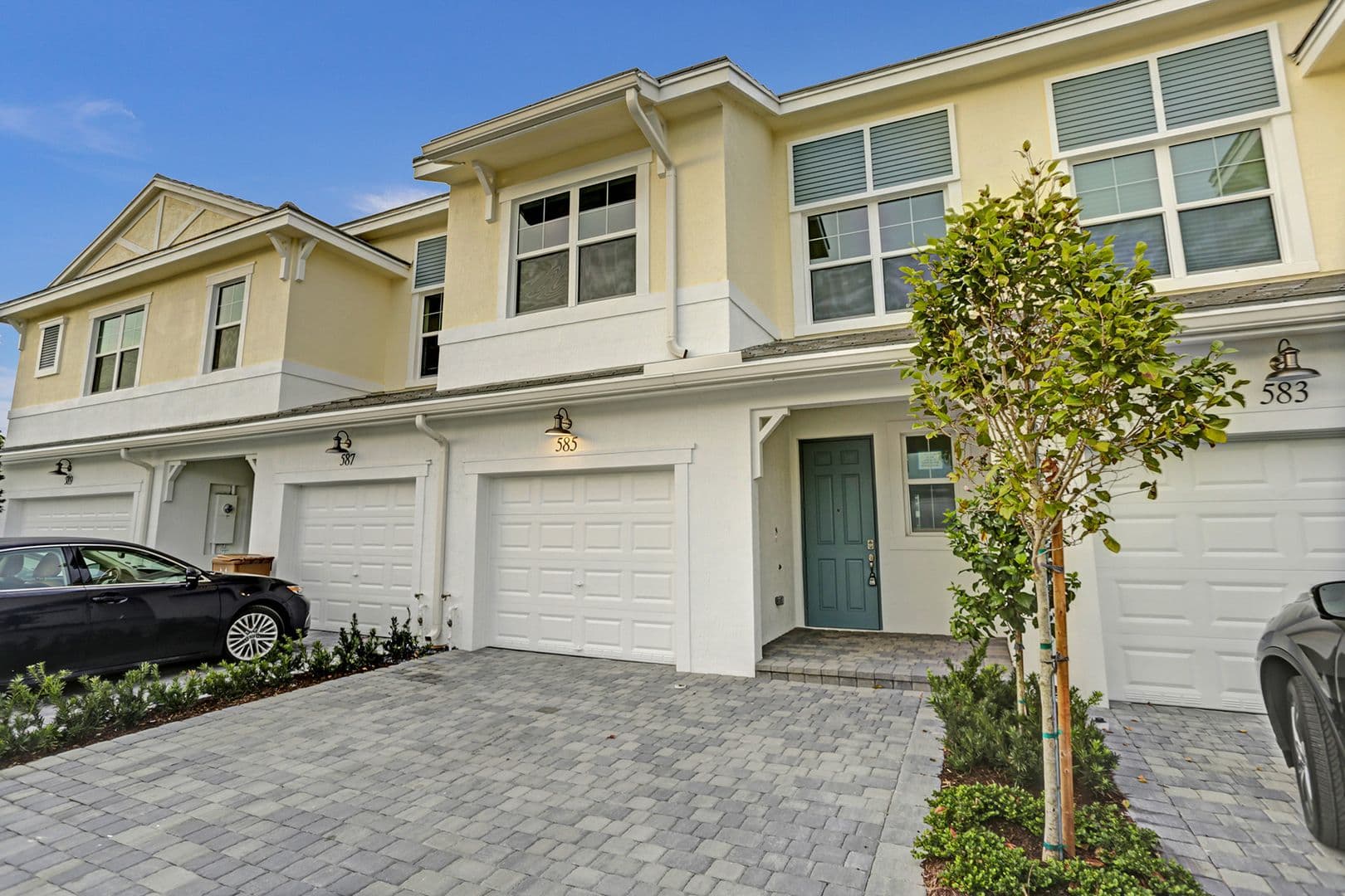 Deerfield Beach, House: 585 Sanderling Circle