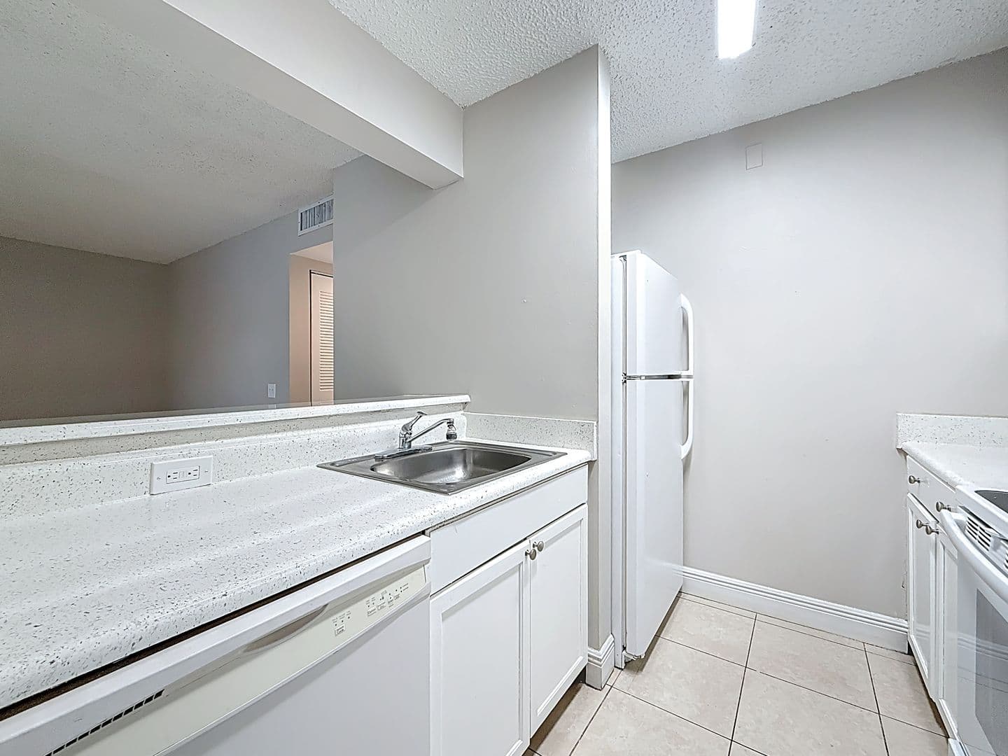 Boynton Beach House: 719 Meadows Circle