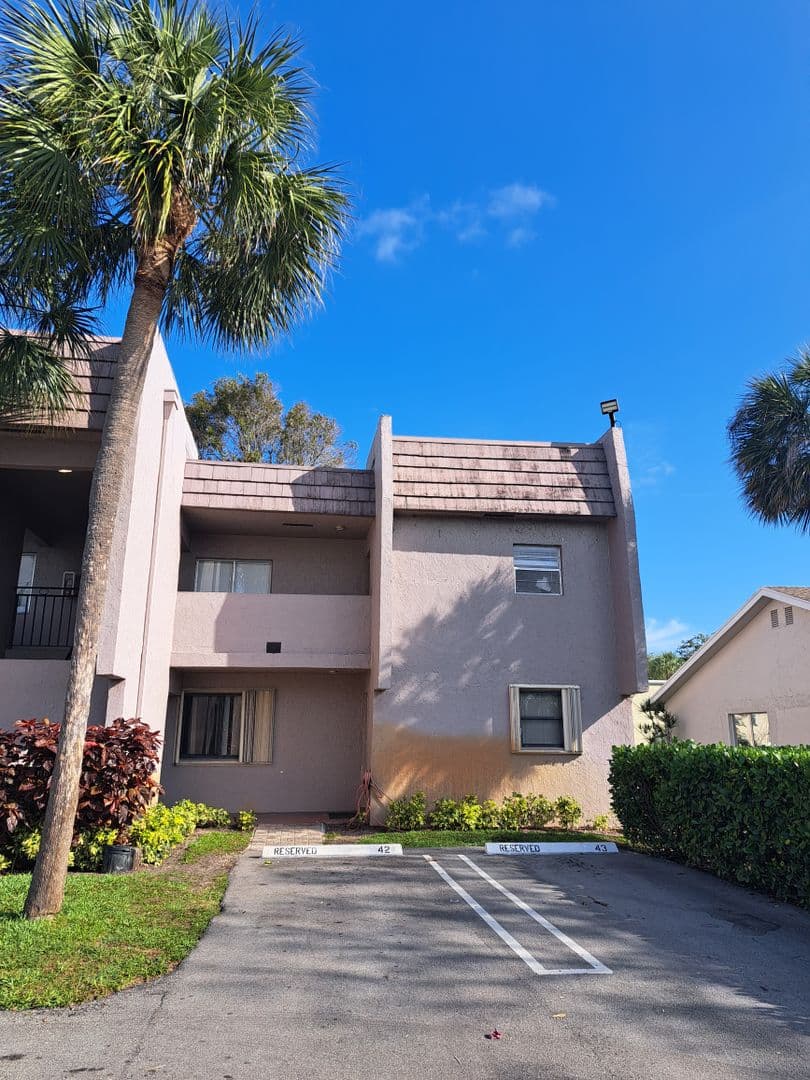 Delray Beach House: 2929 Zorno Way #207