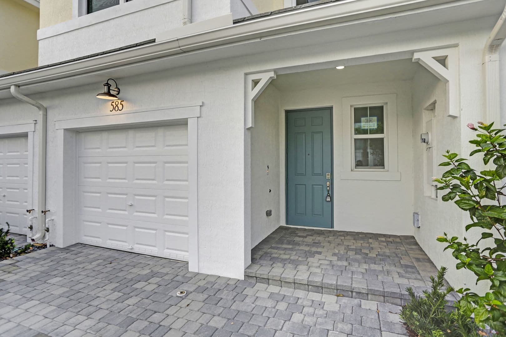 Deerfield Beach, House: 585 Sanderling Circle