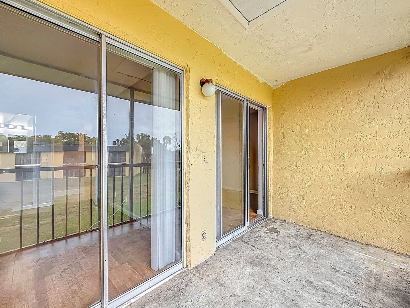 Boynton Beach House: 719 Meadows Circle