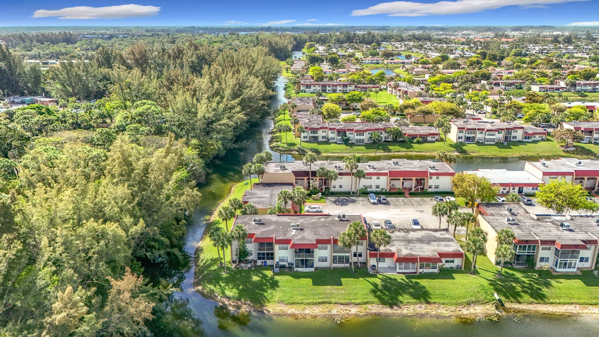 West Palm Beach House: 235 Lake Dora Drive