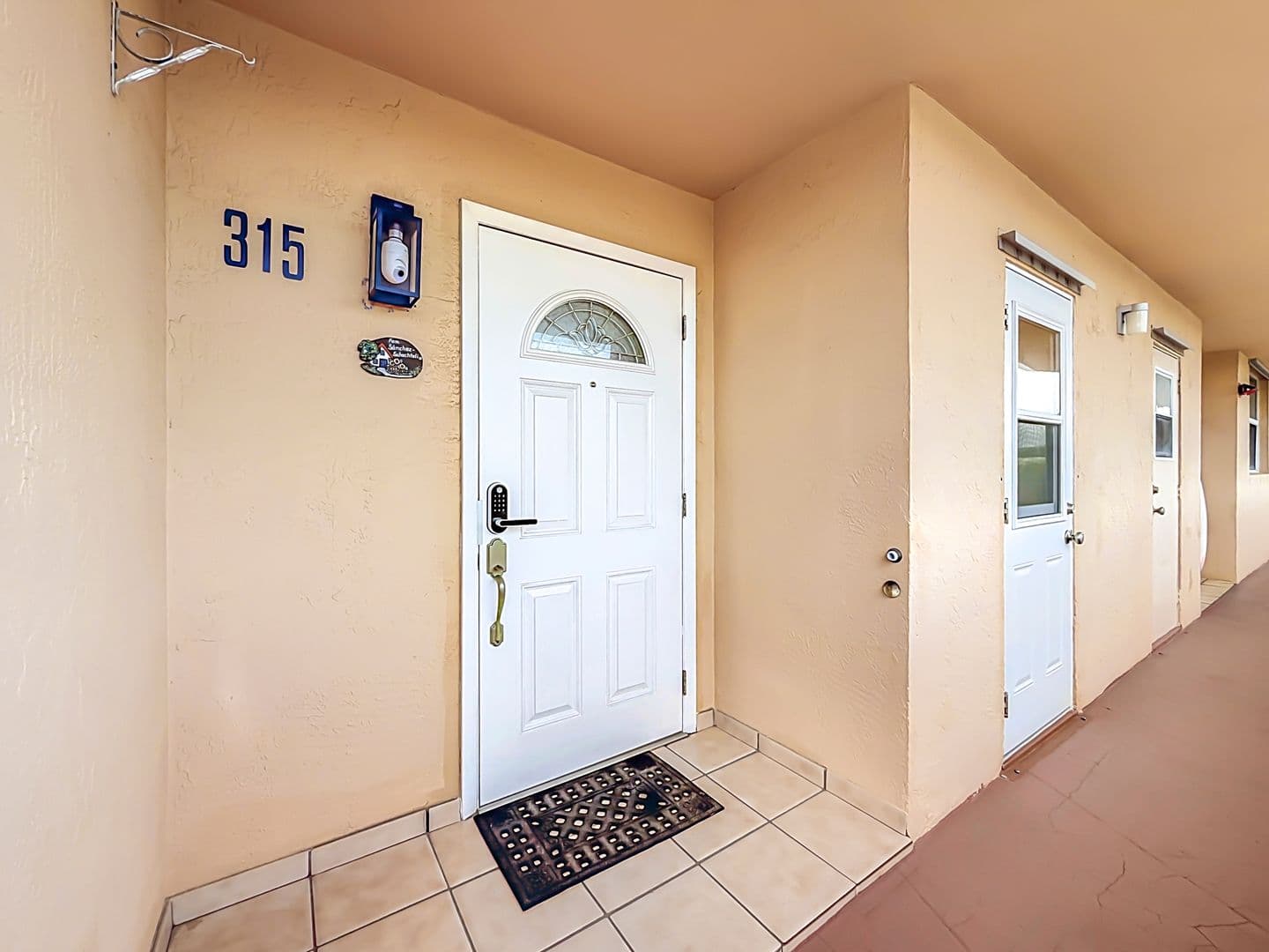 Lighthouse Point House: 4500 N Federal Highway #315B