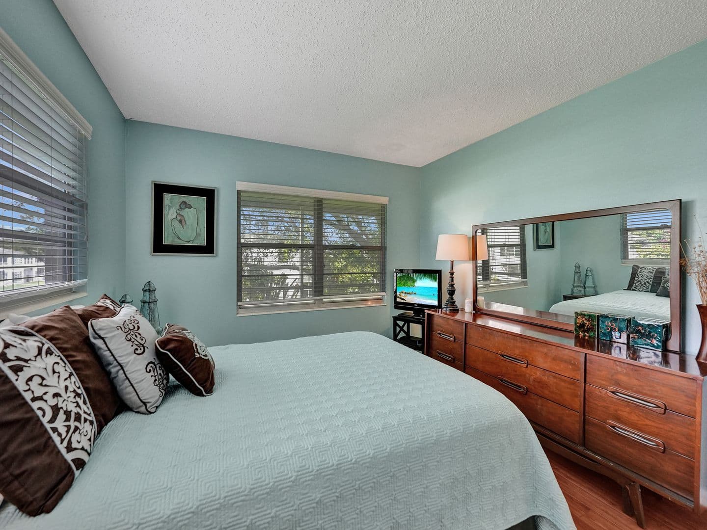 DEERFIELD BEACH Condo: 232 Farnham J
