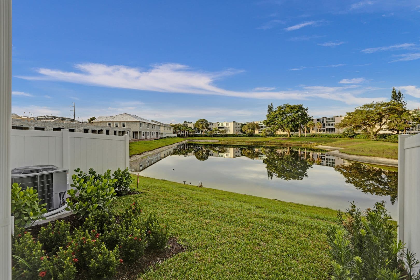Deerfield Beach, House: 585 Sanderling Circle