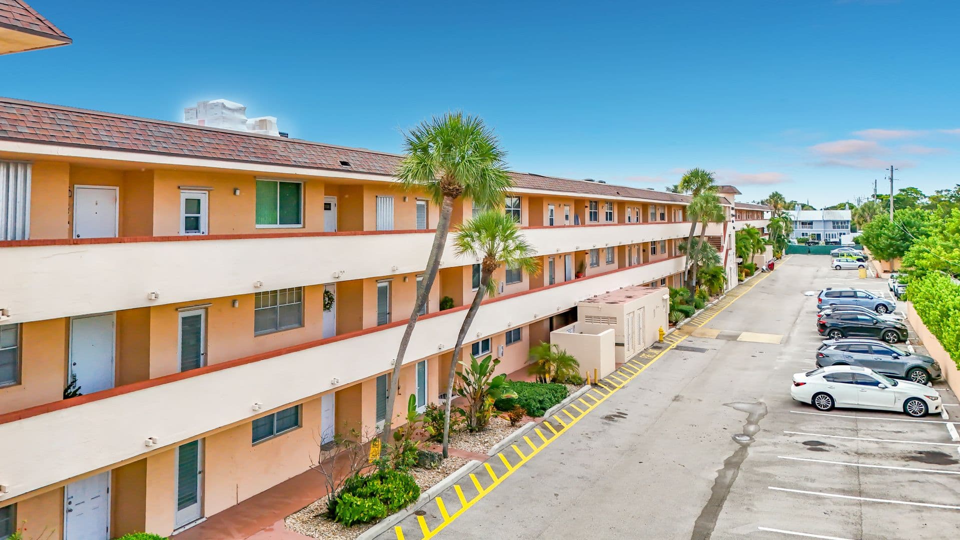 Lighthouse Point House: 4500 N Federal Highway #315B