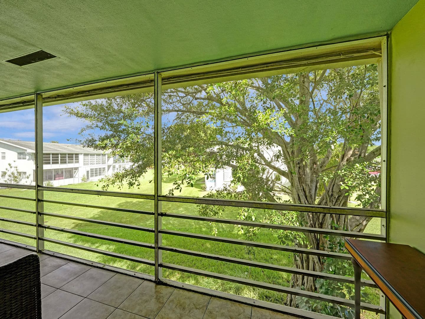 DEERFIELD BEACH Condo: 232 Farnham J