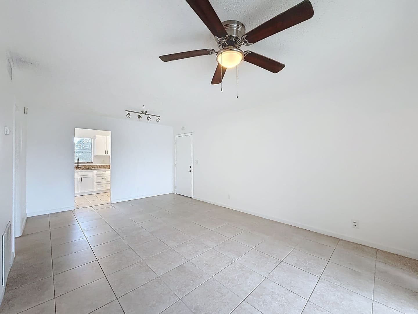 West Palm Beach House: 235 Lake Dora Drive