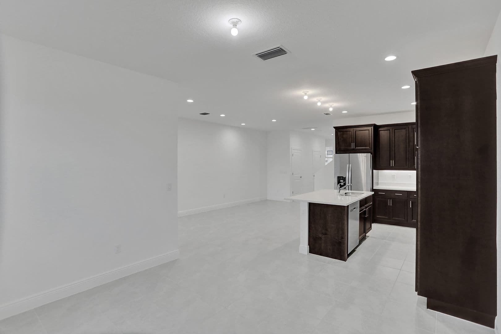 Deerfield Beach, House: 585 Sanderling Circle