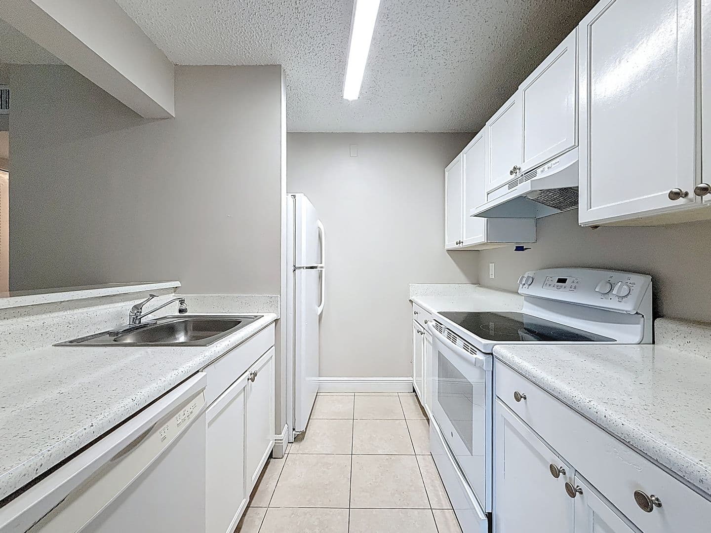 Boynton Beach House: 719 Meadows Circle