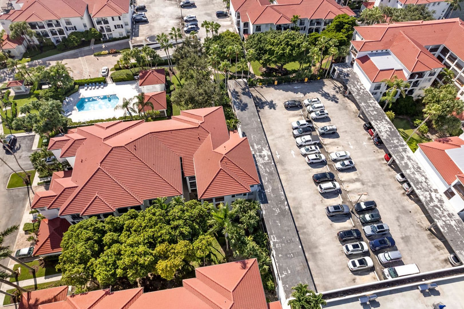 Aventura House: 3205 NE 184th Street unit 9203