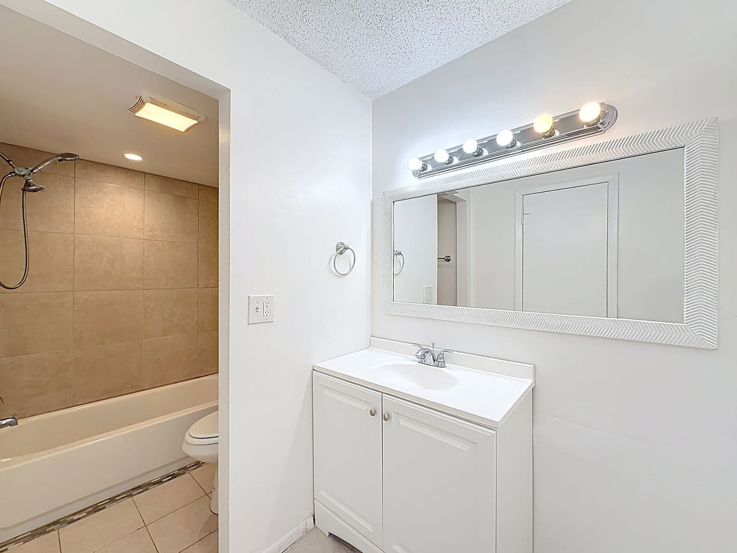 West Palm Beach House: 235 Lake Dora Drive