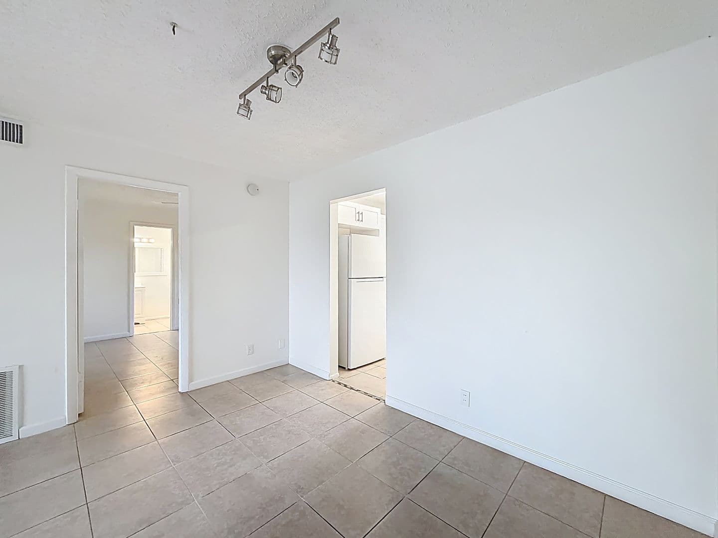 West Palm Beach House: 235 Lake Dora Drive