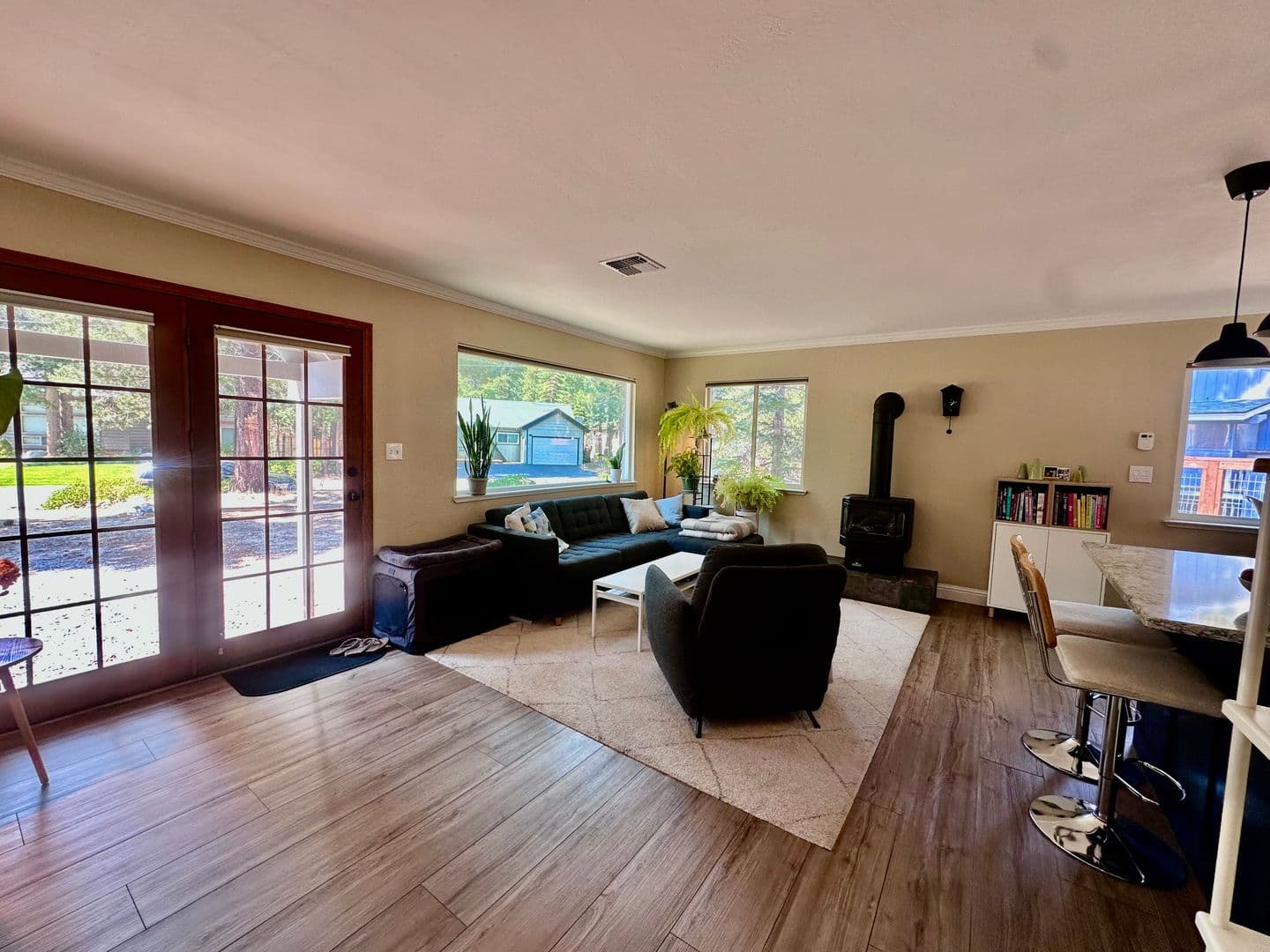 South Lake Tahoe House: 1961 Mewuk Drive